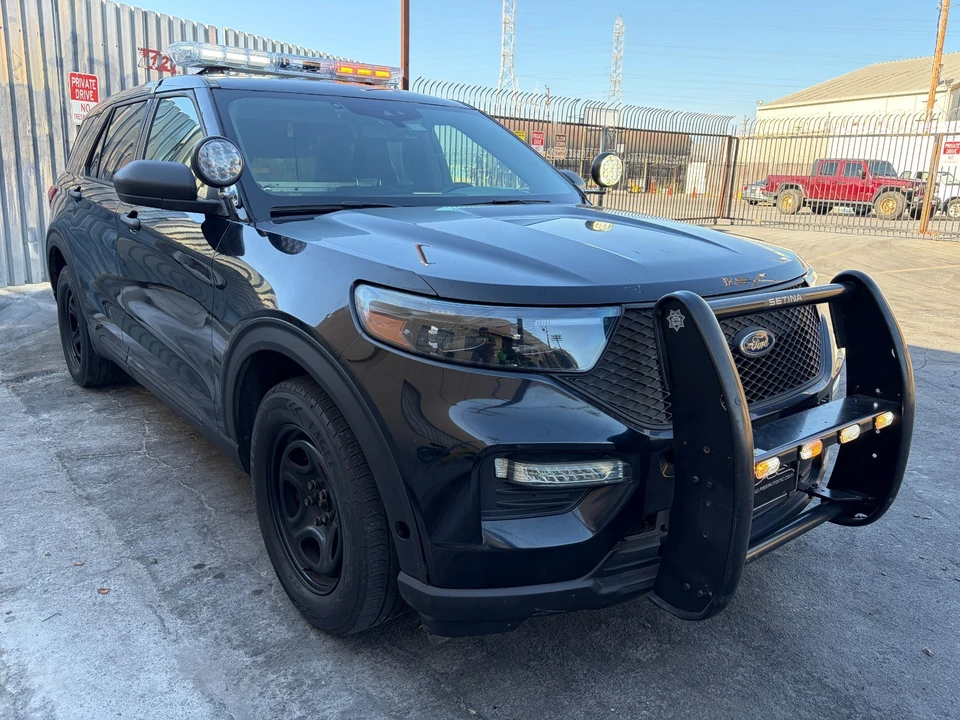 2020 Ford Explorer 6th Gen - Image 3 of 23