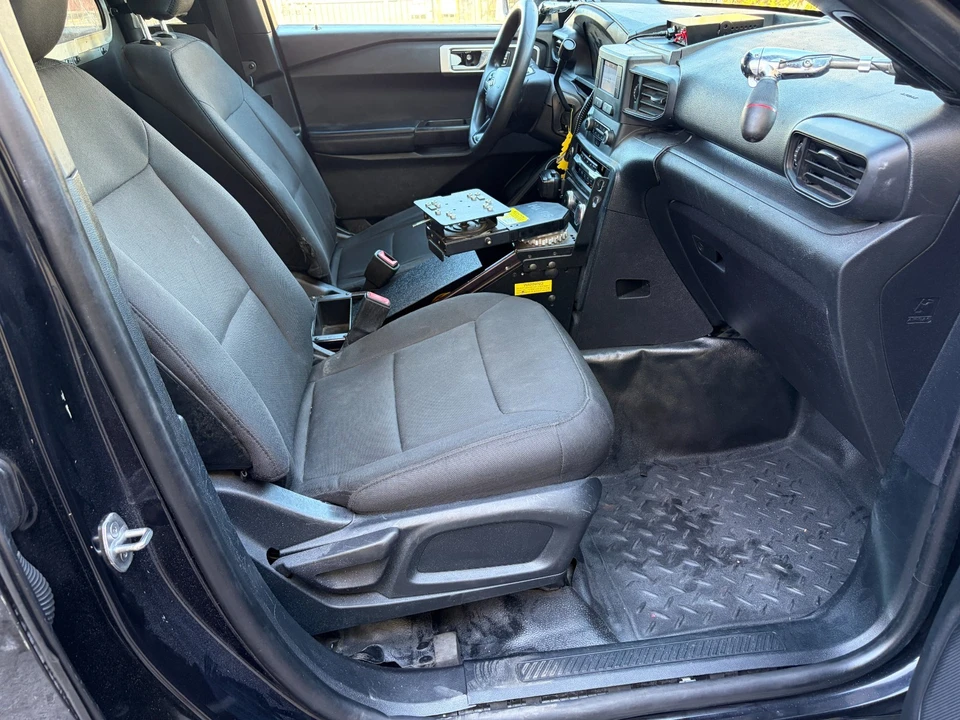 2020 Ford Explorer 6th Gen - Image 17 of 23