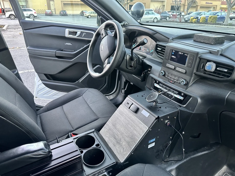 2020 Ford Explorer 6th Gen - Image 15 of 21