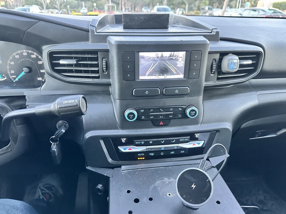 2020 Ford Explorer 6th Gen - Image 19 of 21