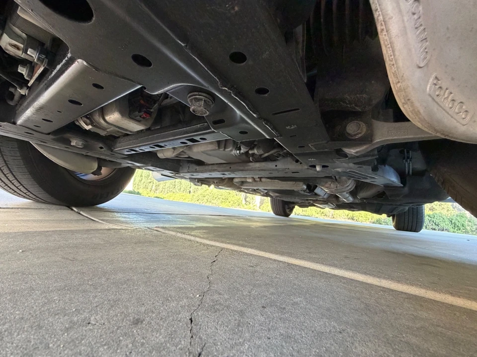 2020 Ford Explorer 6th Gen - Image 30 of 31