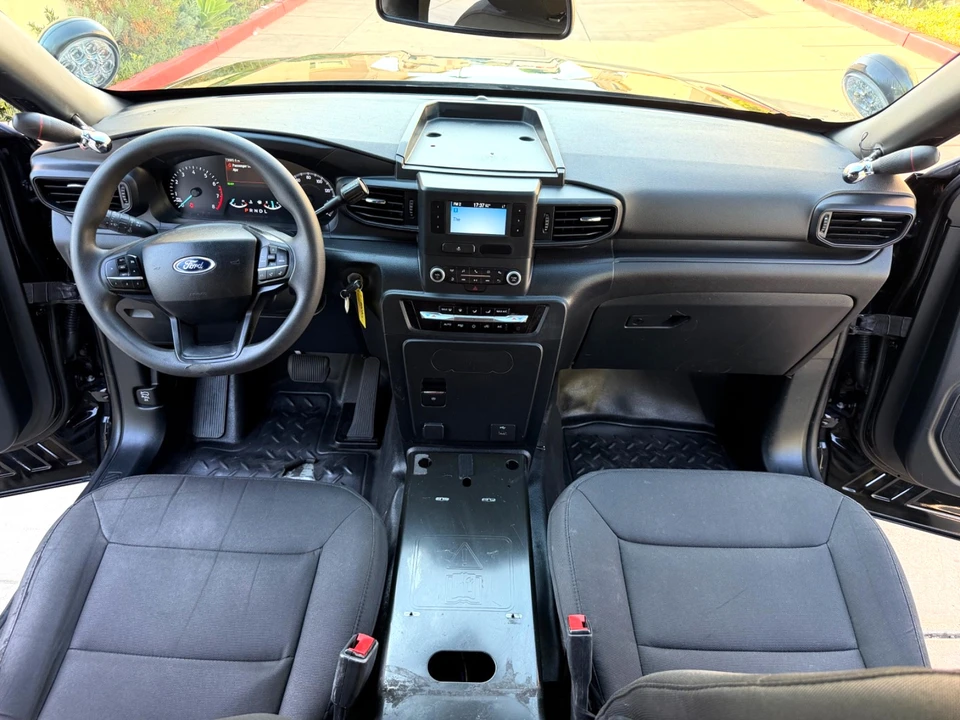 2020 Ford Explorer 6th Gen - Image 19 of 31