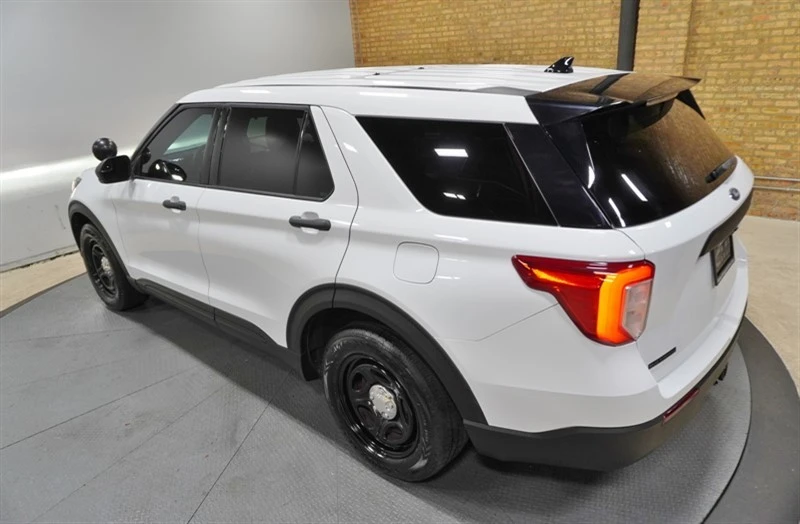 2020 Ford Explorer 6th Gen - Image 16 of 21
