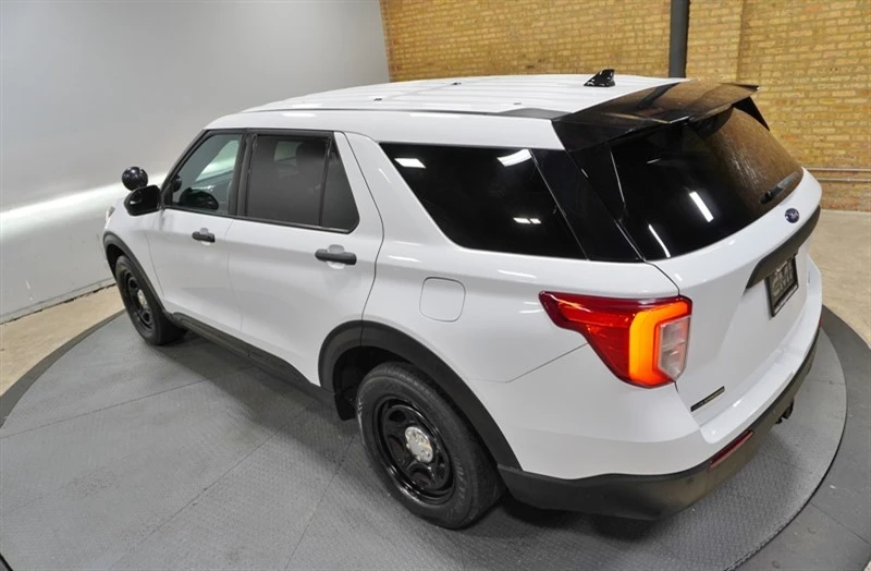 2020 Ford Explorer 6th Gen - Image 16 of 21