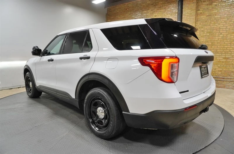 2020 Ford Explorer 6th Gen - Image 15 of 21