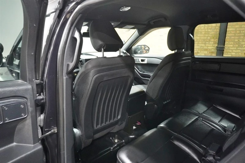 2020 Ford Explorer 6th Gen - Image 28 of 31