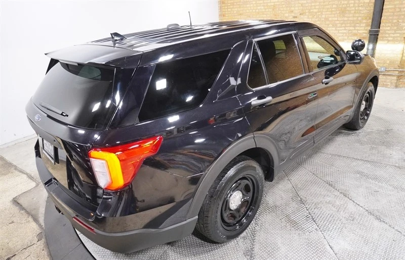 2020 Ford Explorer 6th Gen - Image 11 of 31