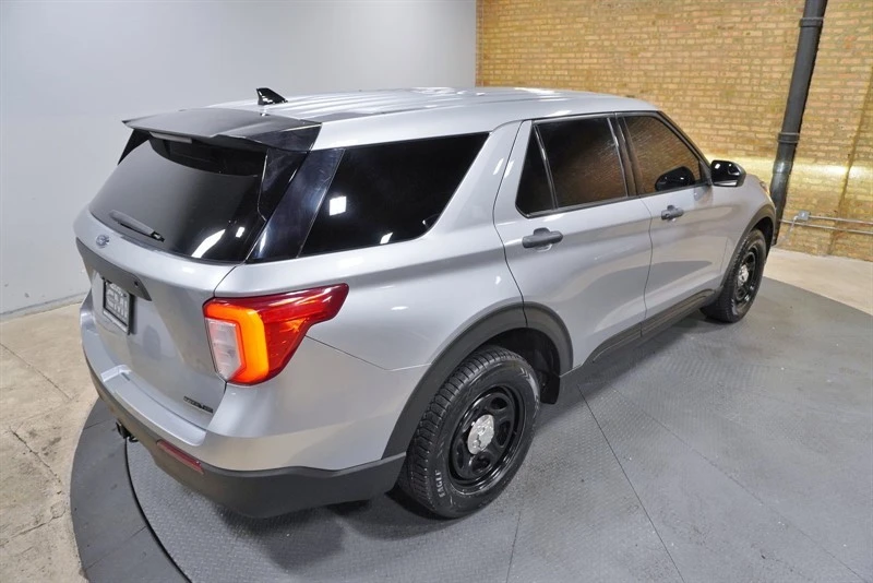 2020 Ford Explorer 6th Gen - Image 10 of 31