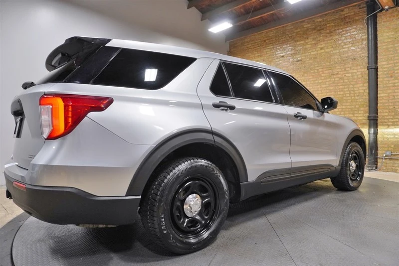 2020 Ford Explorer 6th Gen - Image 11 of 31