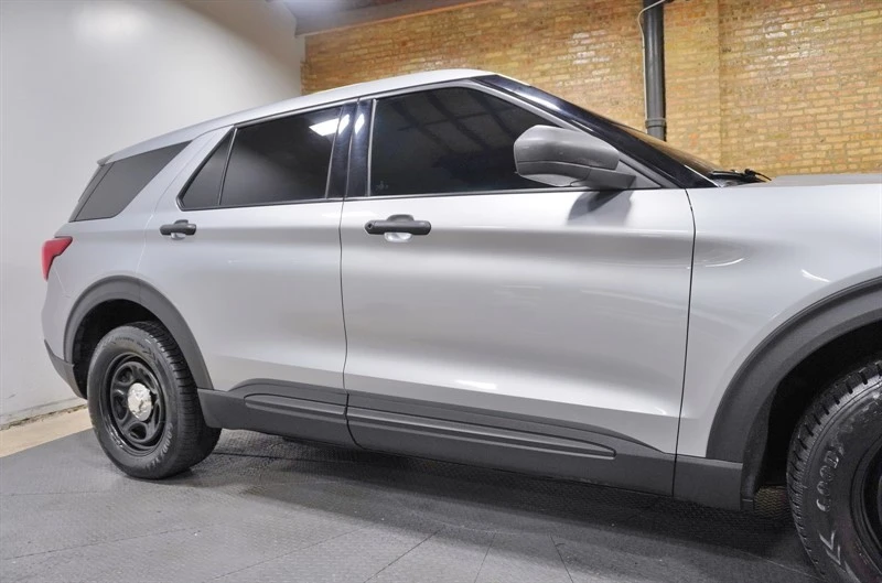 2020 Ford Explorer 6th Gen - Image 9 of 31