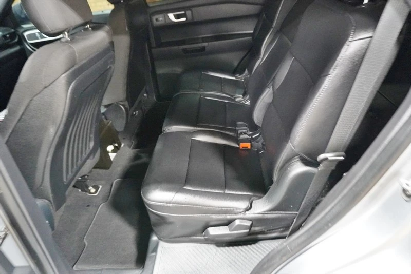 2020 Ford Explorer 6th Gen - Image 29 of 31