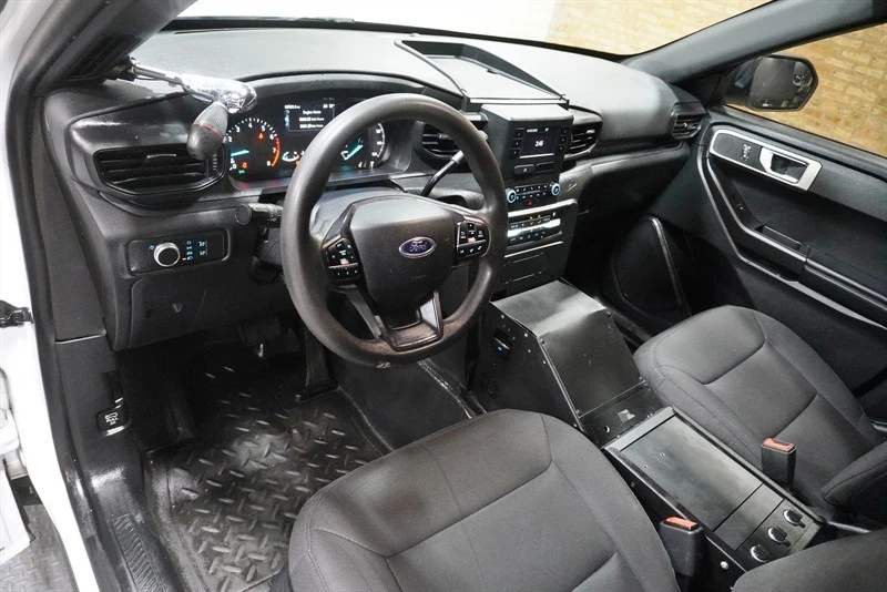 2020 Ford Explorer 6th Gen - Image 20 of 21