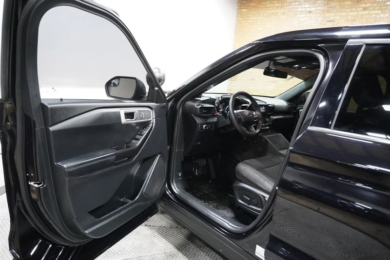 2020 Ford Explorer 6th Gen - Image 19 of 21