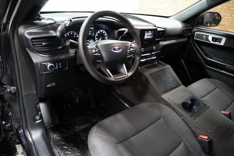 2020 Ford Explorer 6th Gen - Image 20 of 21
