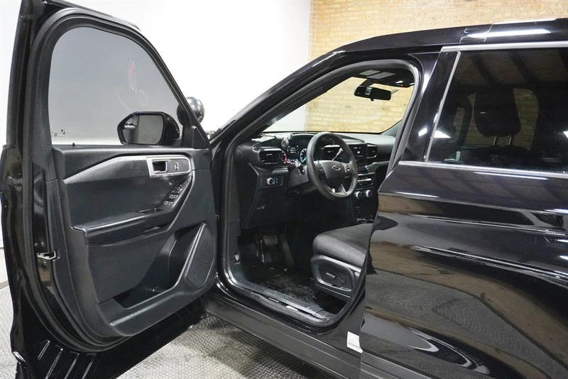 2020 Ford Explorer 6th Gen - Image 17 of 31