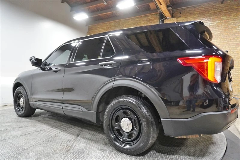 2020 Ford Explorer 6th Gen - Image 15 of 31
