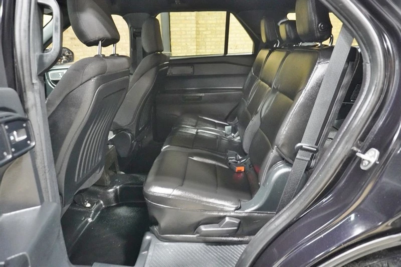 2020 Ford Explorer 6th Gen - Image 27 of 31