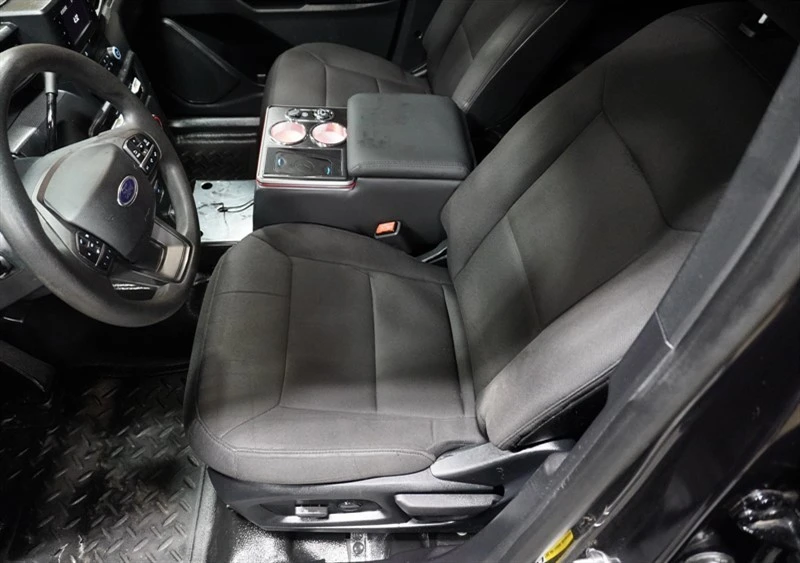 2020 Ford Explorer 6th Gen - Image 20 of 21