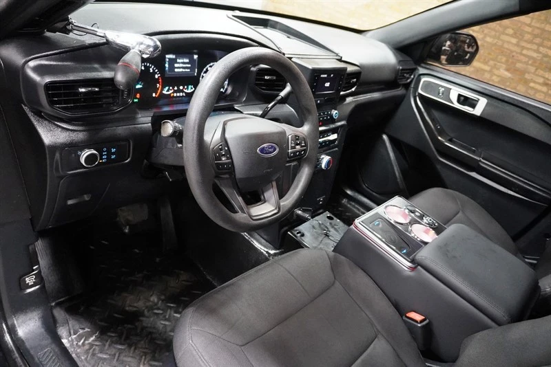 2020 Ford Explorer 6th Gen - Image 18 of 21