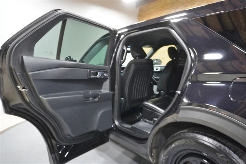2020 Ford Explorer 6th Gen - Image 27 of 31