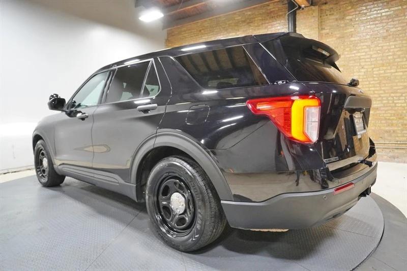 2020 Ford Explorer 6th Gen - Image 15 of 31