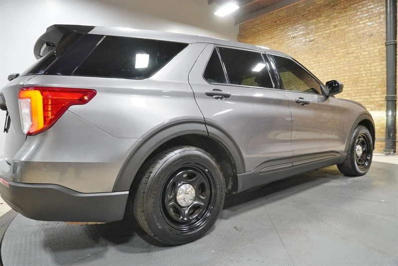 2020 Ford Explorer 6th Gen - Image 15 of 21