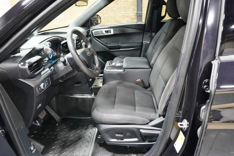 2020 Ford Explorer 6th Gen - Image 21 of 21