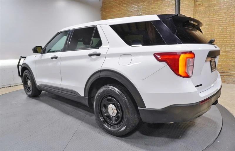 2020 Ford Explorer 6th Gen - Image 15 of 21