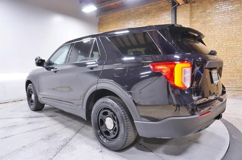 2020 Ford Explorer 6th Gen - Image 15 of 21