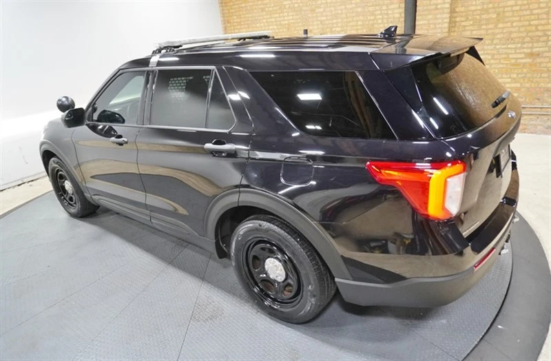 2020 Ford Explorer 6th Gen - Image 16 of 21