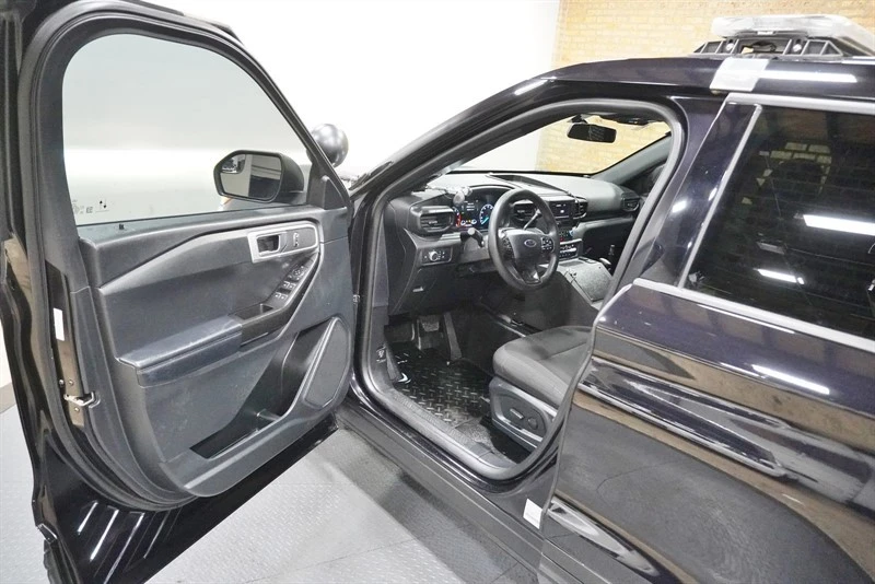 2020 Ford Explorer 6th Gen - Image 19 of 21