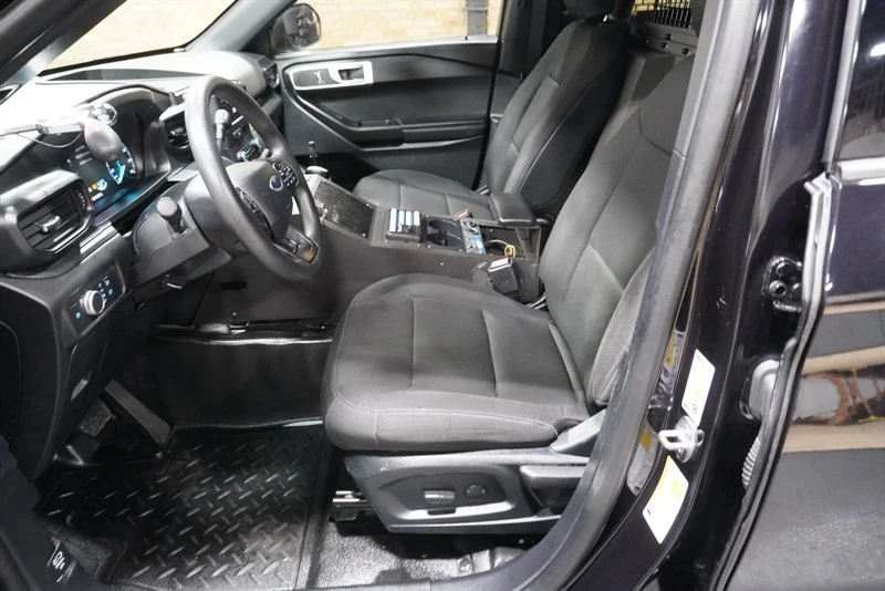 2020 Ford Explorer 6th Gen - Image 21 of 21