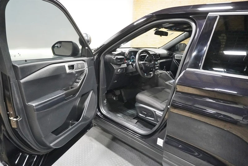 2020 Ford Explorer 6th Gen - Image 20 of 21