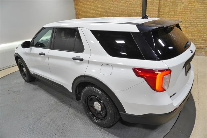 2020 Ford Explorer 6th Gen - Image 16 of 21