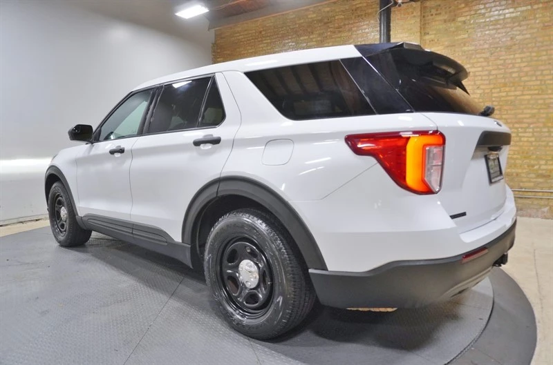 2020 Ford Explorer 6th Gen - Image 15 of 21