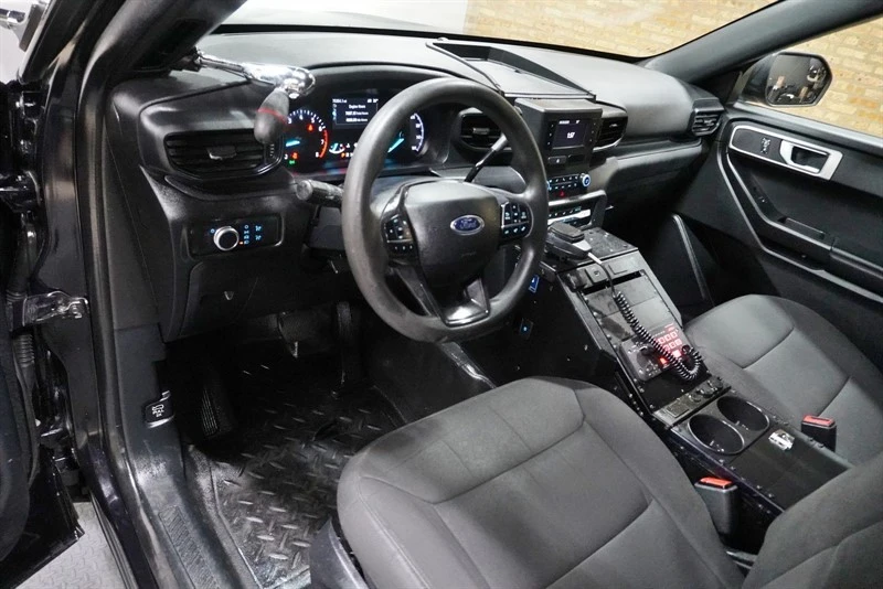 2020 Ford Explorer 6th Gen - Image 20 of 21