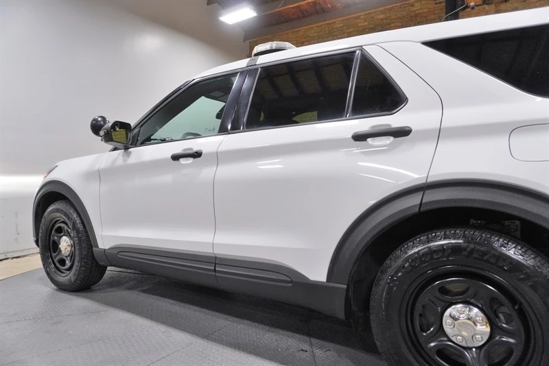 2020 Ford Explorer 6th Gen - Image 18 of 21