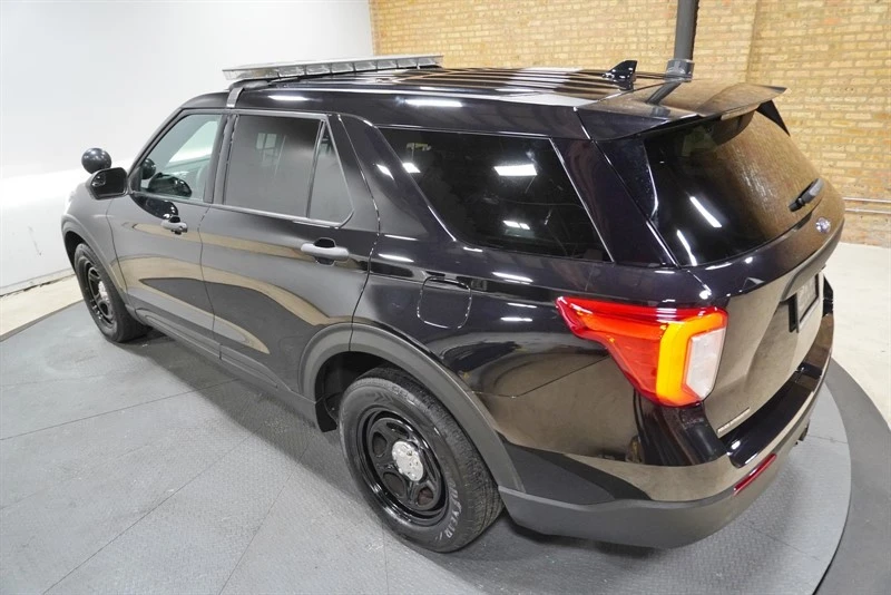 2020 Ford Explorer 6th Gen - Image 17 of 21