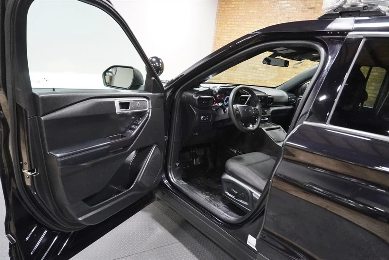 2020 Ford Explorer 6th Gen - Image 20 of 21