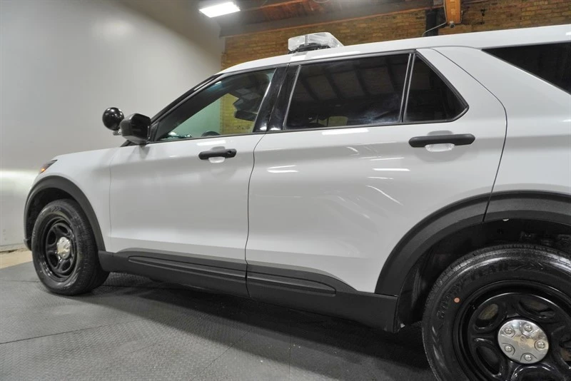 2020 Ford Explorer 6th Gen - Image 19 of 21