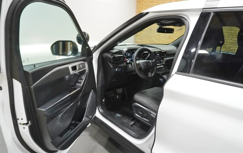 2020 Ford Explorer 6th Gen - Image 20 of 21