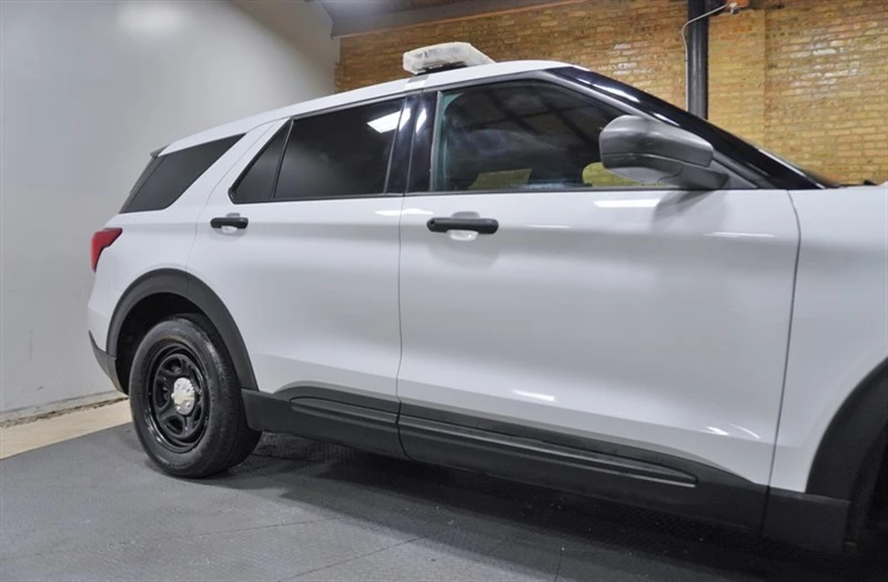2020 Ford Explorer 6th Gen - Image 9 of 21
