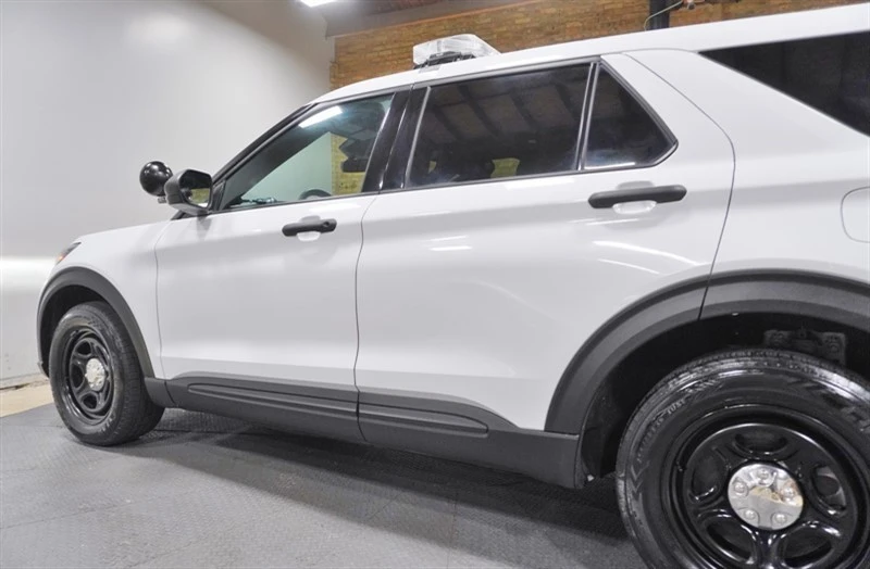2020 Ford Explorer 6th Gen - Image 19 of 21