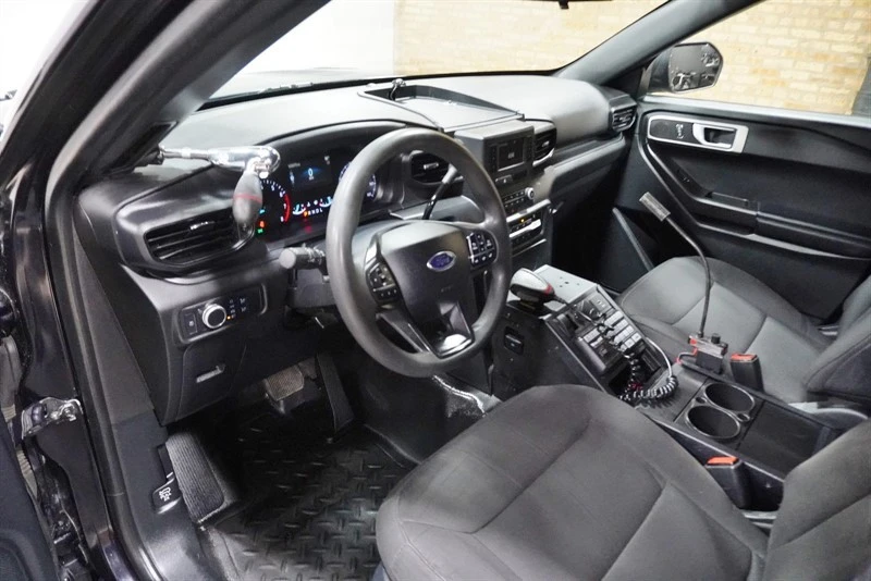 2020 Ford Explorer 6th Gen - Image 20 of 21