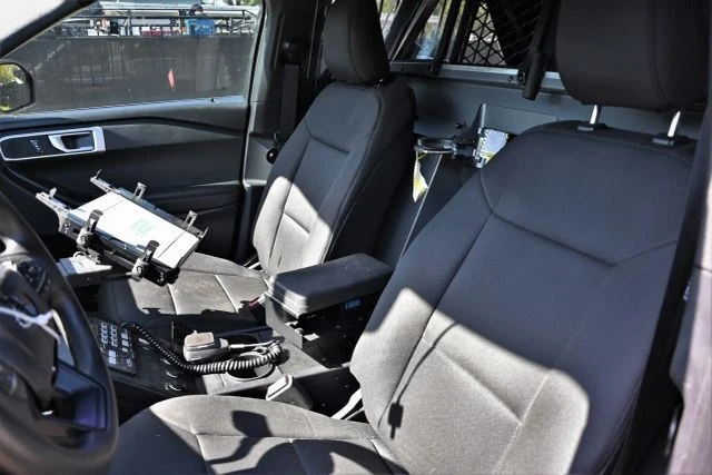2020 Ford Explorer 6th Gen - Image 9 of 19
