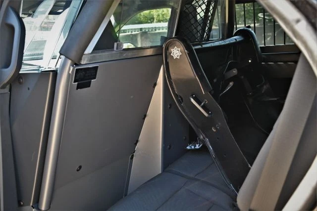 2020 Ford Explorer 6th Gen - Image 16 of 19