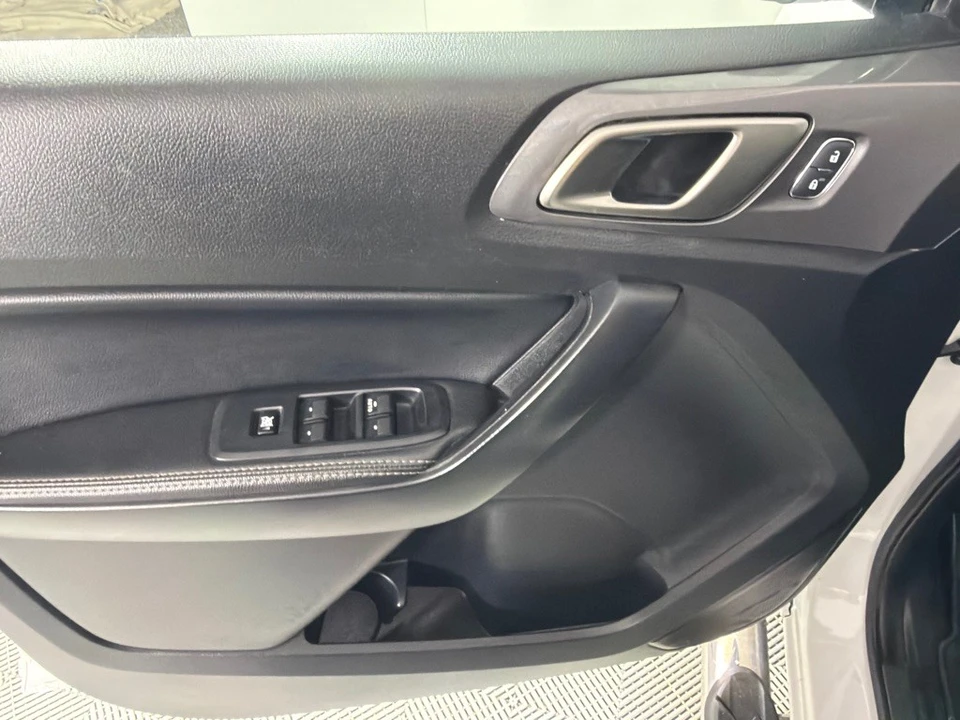 2020 Ford Ranger 4th Gen - Image 9 of 25