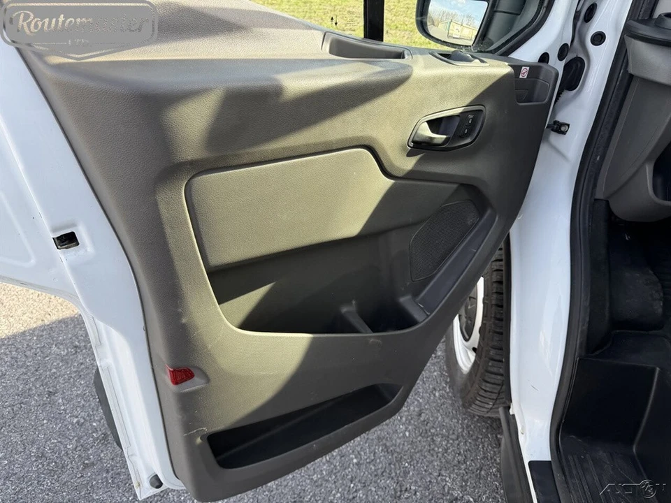 2020 Ford Transit - Image 11 of 12