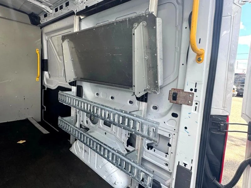 2020 Ford Transit - Image 7 of 9
