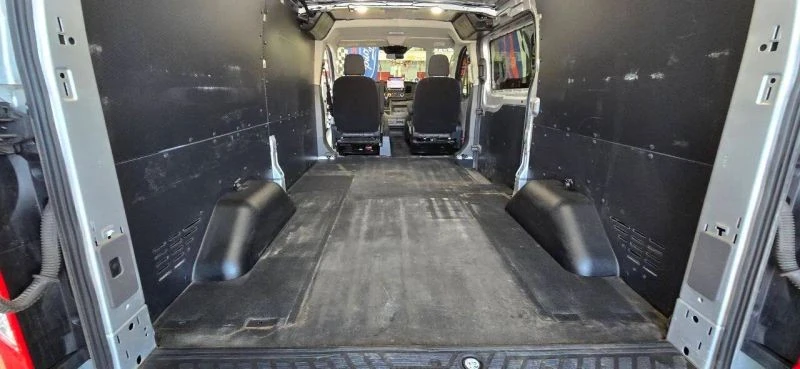 2020 Ford Transit - Image 7 of 8